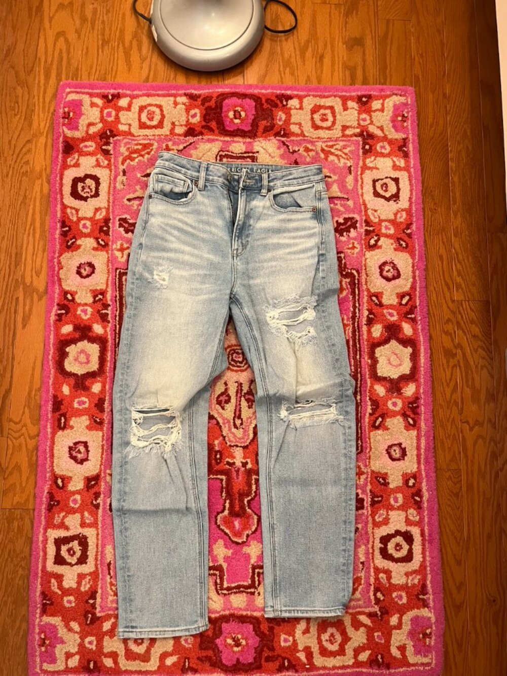 American Eagle Light Blue Wash Stretch Ripped Straight Denim Jean